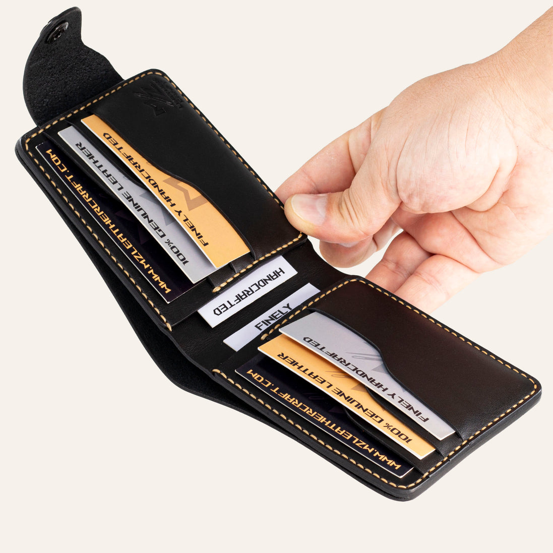 MZ Leather Craft açık siyah Buttero deri klasik erkek cüzdanı iç görünüm, dikey kart yuvaları, gizli bölmeler ve kontrast sarı el dikişi detayları | MZ Leather Craft open Black Buttero leather classic bifold wallet inside view showing vertical card slots, hidden compartments, and yellow hand-stitching details