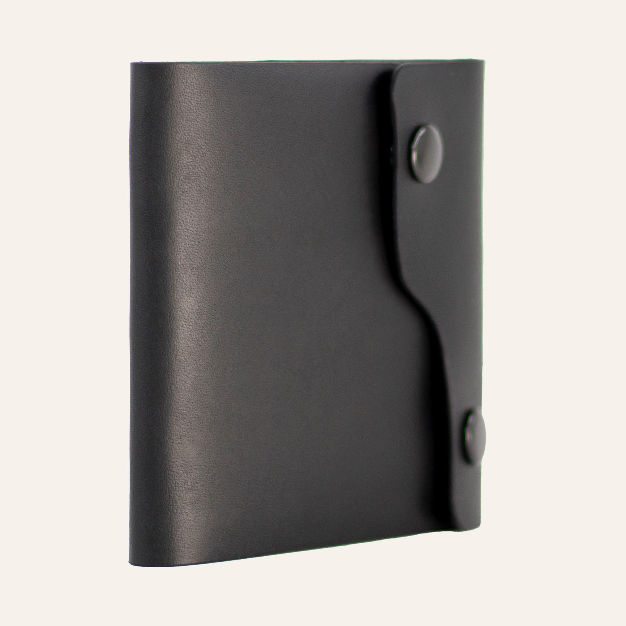 MZ Leather Craft Buttero siyah derinin kendine has patina dokusu