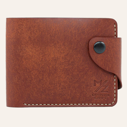 MZ Leather Craft çıtçıtlı kiremit Pueblo deri klasik erkek cüzdanı, kapalı önden görünüm ve kontrast açık gri el dikişi detayları | MZ Leather Craft classic siena Pueblo leather bifold wallet with snap closure, closed front view with light gray hand-stitching
