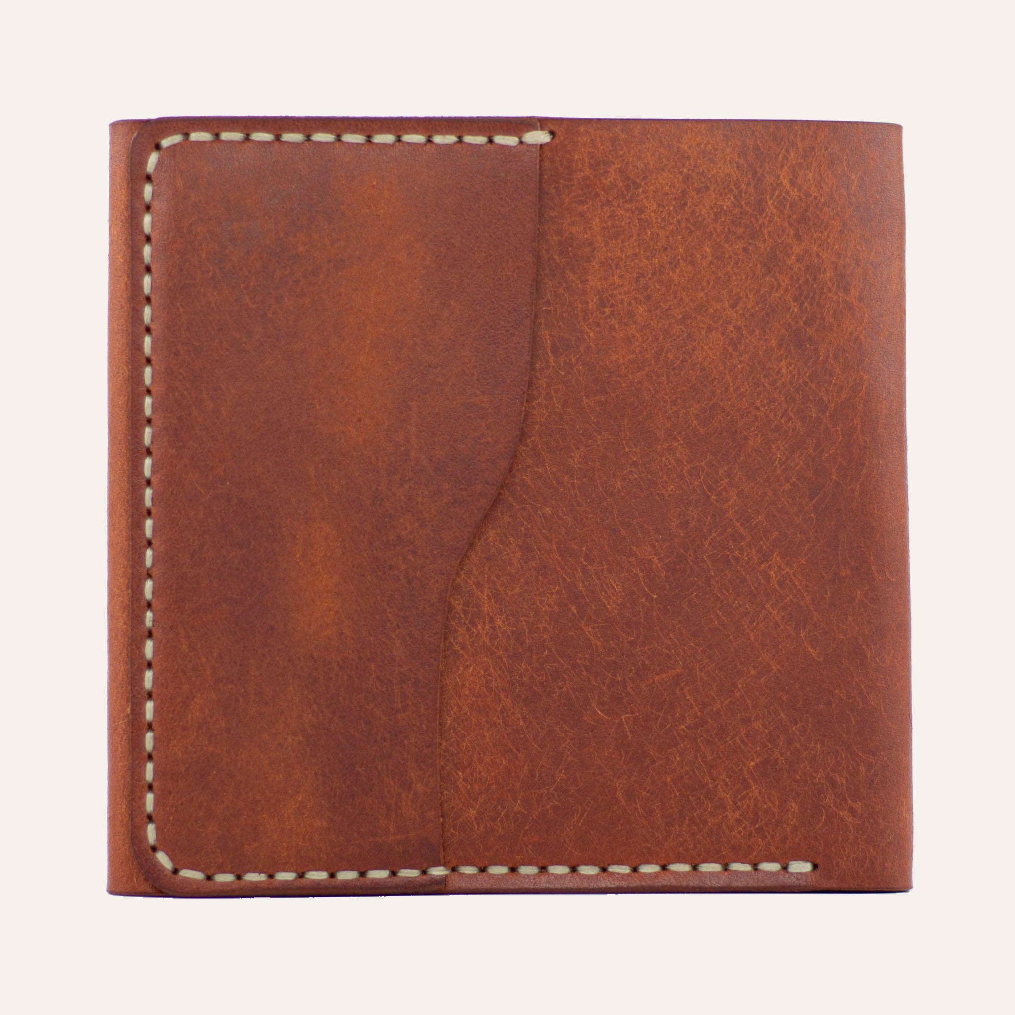 Ömürlük Saddle Stitch (el dikişi) ve dil kapak dikiş detayı ve 1 adet kartlık yuvası - Kiremit