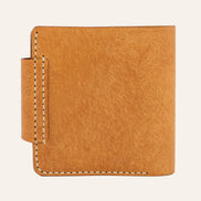 Geleneksel el dikişi (Saddle Stitch) detayı - Mumlu ip ve natural deri